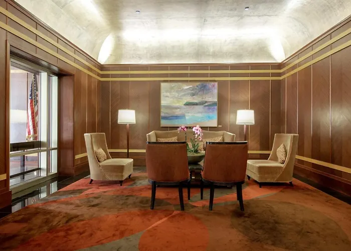 River N 2br W Gym Wd Nr Magnificent Mile Chi-160 *
