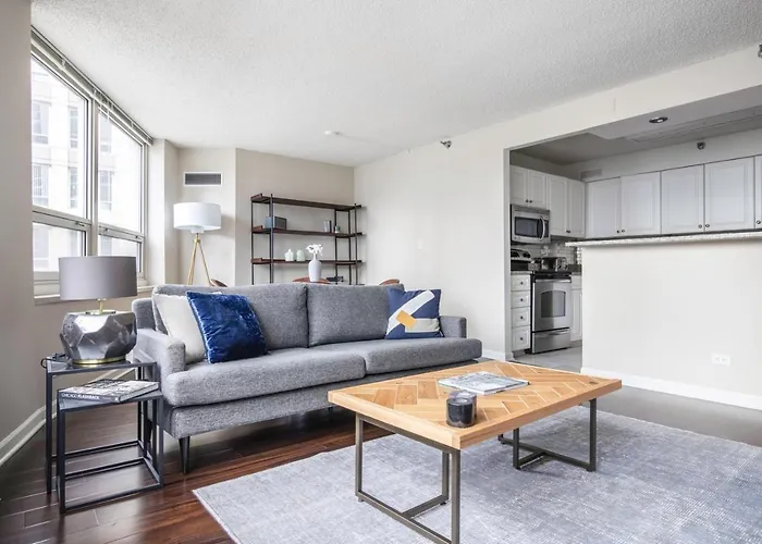 River N 2br W Gym Wd Nr Magnificent Mile Chi-160 *